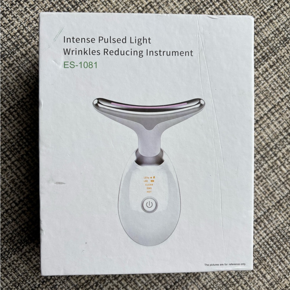 Intense Pulsed Light Wrinkle Reducing Instrument